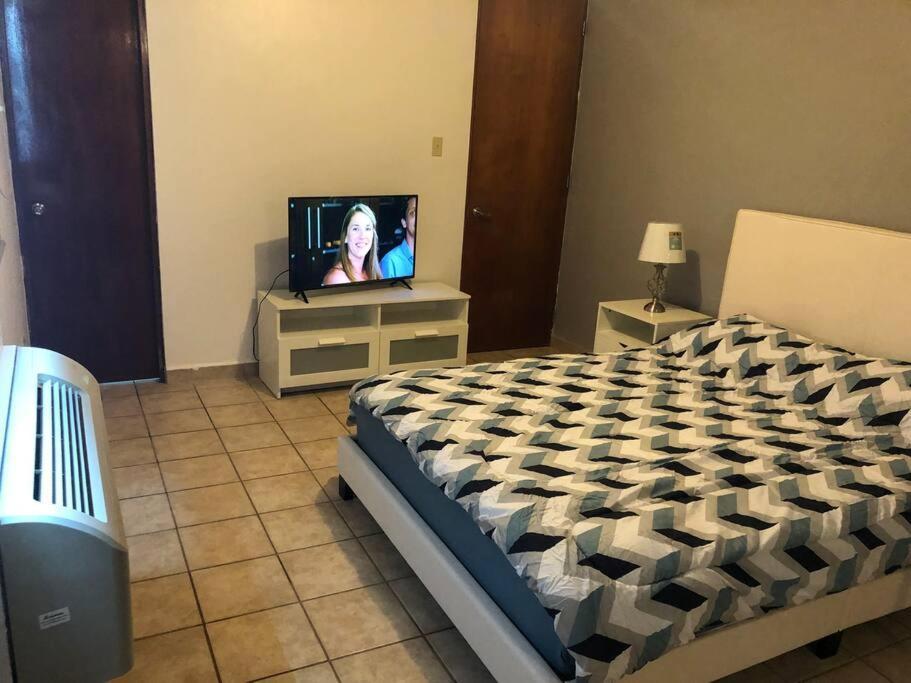 Haudimar Ph Beachfront Apt 4Br/3Bath Isabela Eksteriør billede